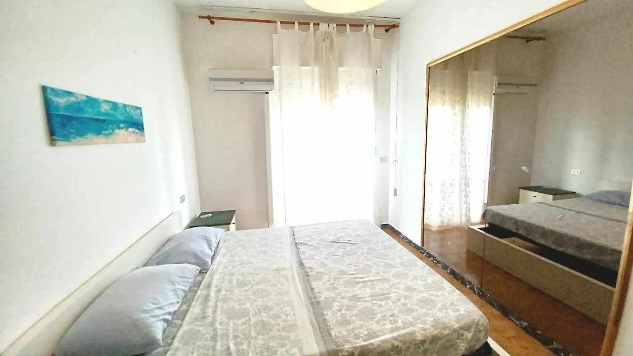 appartamento mare di Luni Mare 0*,  Italia
